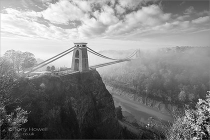Clifton-Suspension-Bridge-Fog-AR578