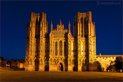 Night, Wells Cathedral