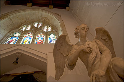 St Andrews Church, Burnham