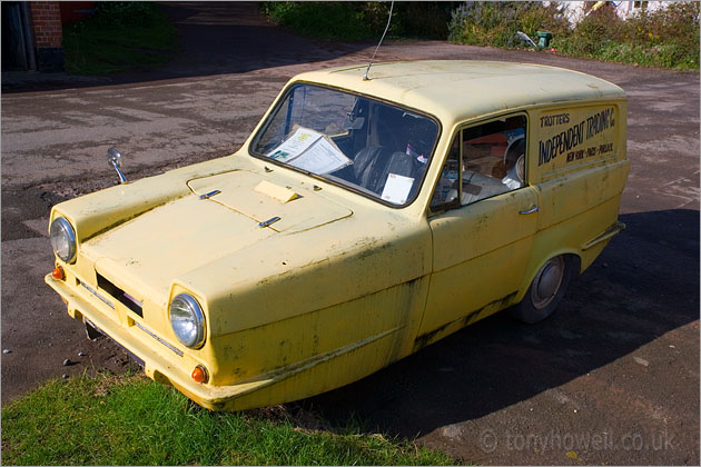 Robin Reliant