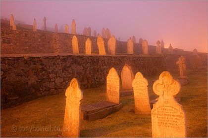 Headstones, Fog