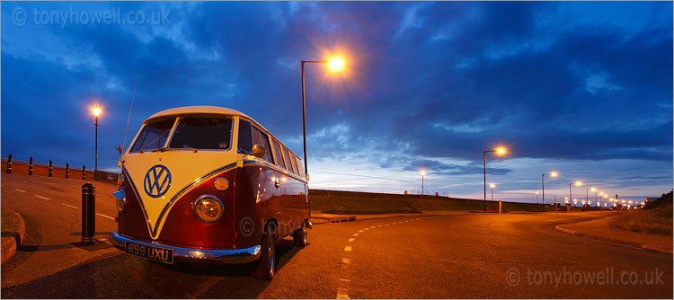 Volkswagen VW Camper Van 