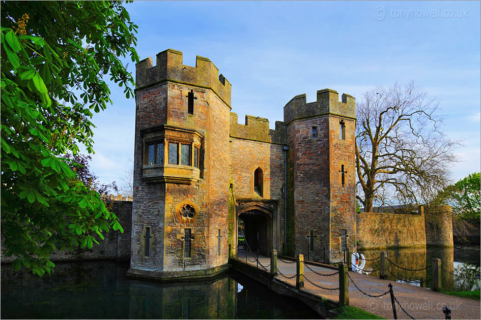 Bishops Palace, Evening