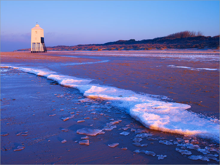 Burnham Lighthouse, Frozen Sea
