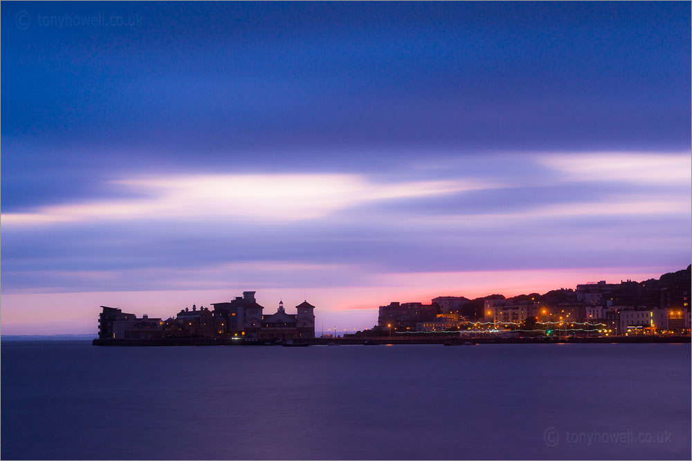 Knightstone Harbour