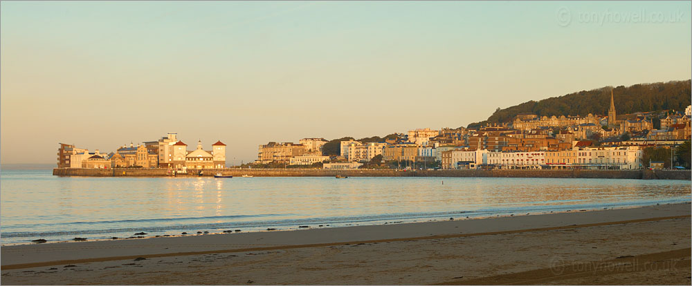 Knightstone Harbour