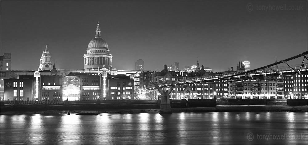 St Pauls Cathedral, Dusk