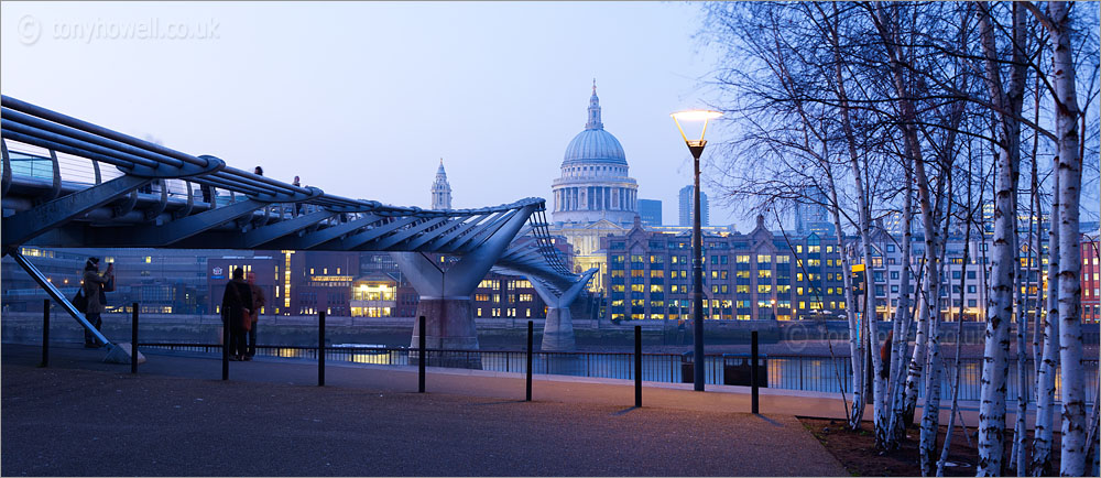 St Pauls Cathedral, Dusk