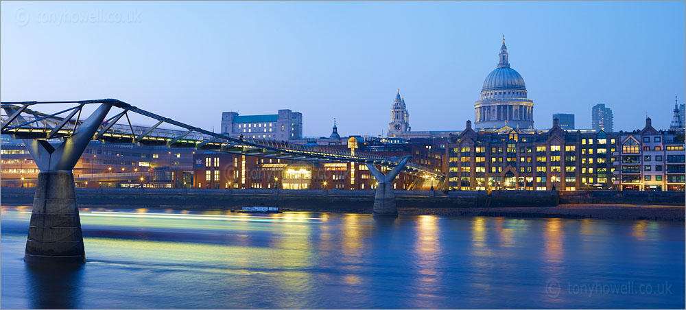 St Pauls Cathedral, Dusk