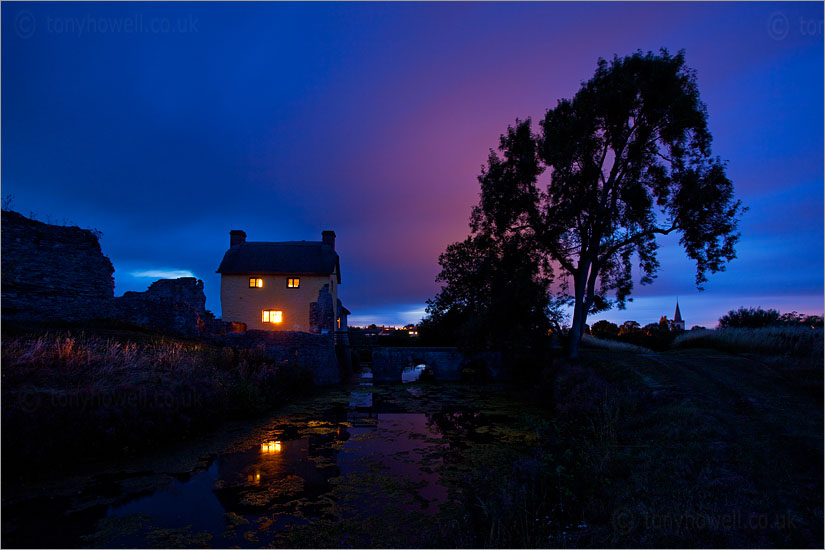 Stogursey Castle, Cottage, Night