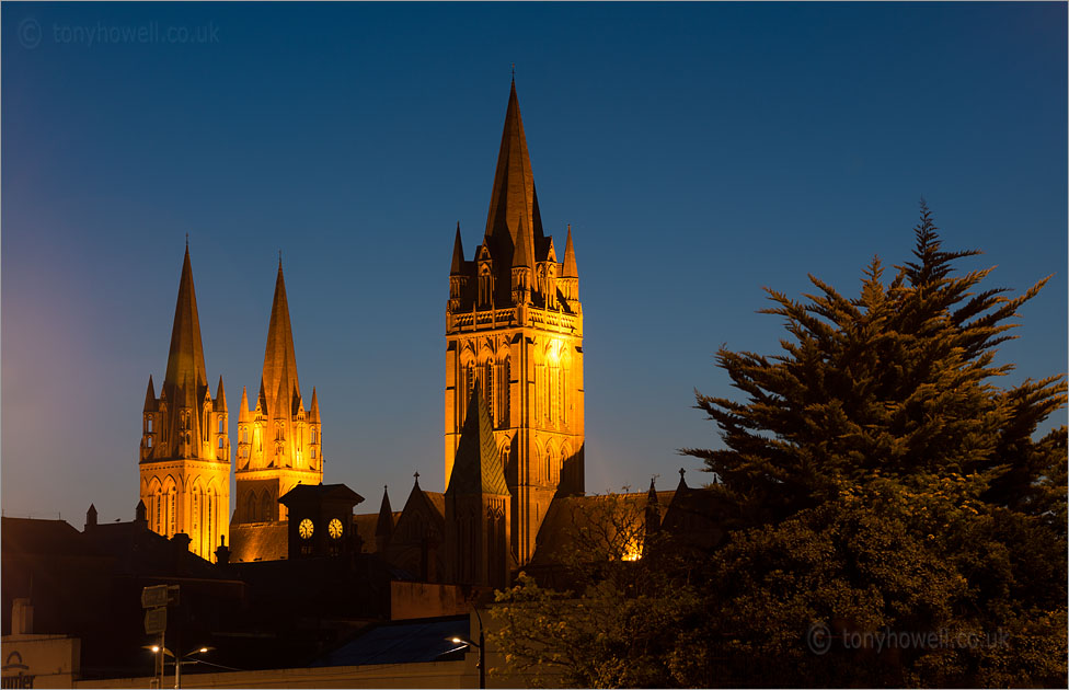 Truro Cathedral, Night