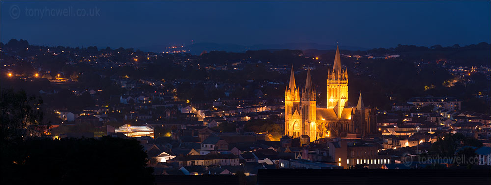 Truro Cathedral, Night