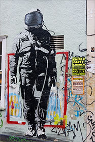 Graffiti, space man