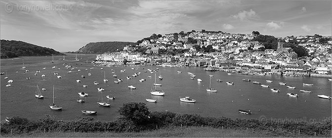 Salcombe Town and Boats