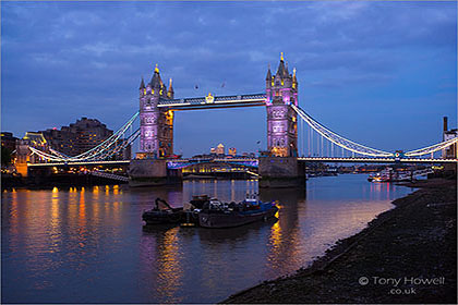 Tower Bridge, Dusk