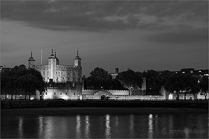 Tower of London, Dusk