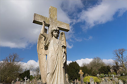 Angel Sculpture, Bath