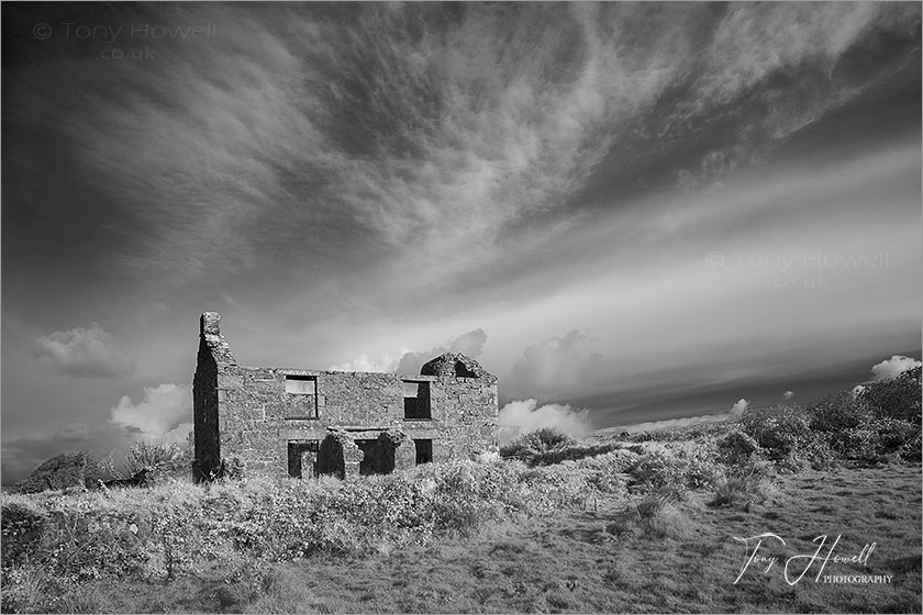 Abandoned House, Ludgvan (Infrared Camera; turns foliage white)