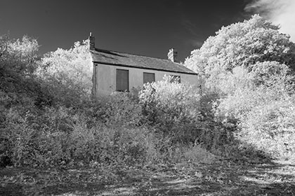 Abandoned-House-Meledor-Cornwall-Infrared