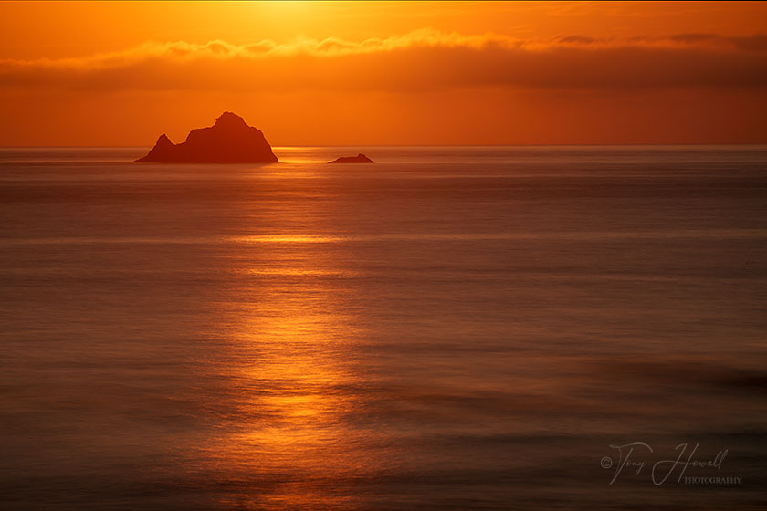 Constantine Bay, Quies, Sunset