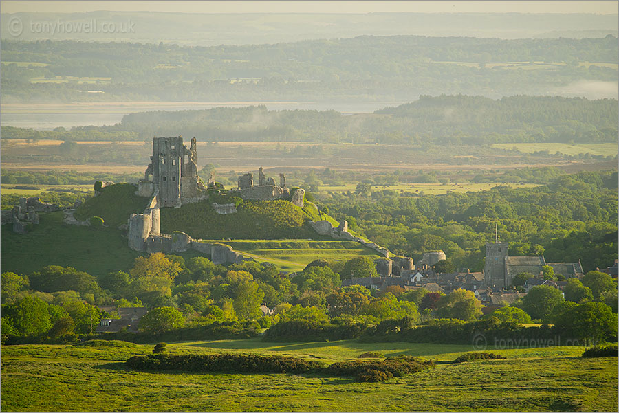 Corfe Castle, Dawn