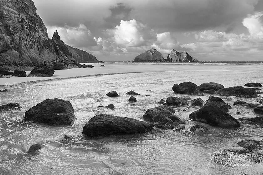 Holywell Beach, Gull Rocks