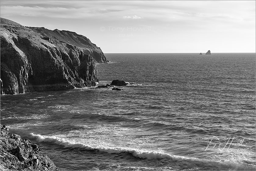 Perranporth, Bawden Rocks