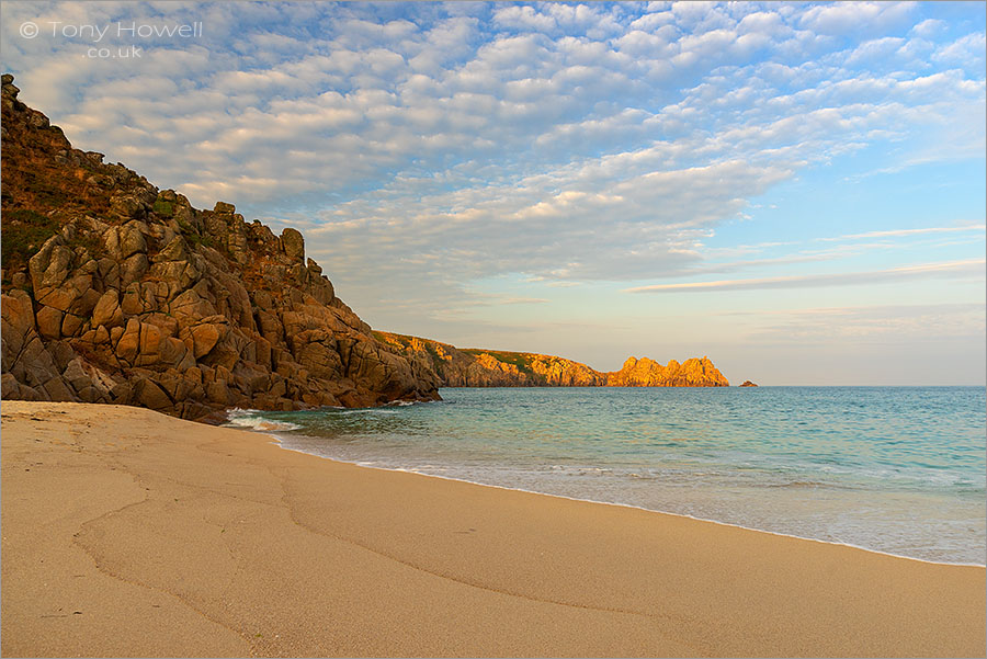 Porthcurno Beach, Treen Cliffs