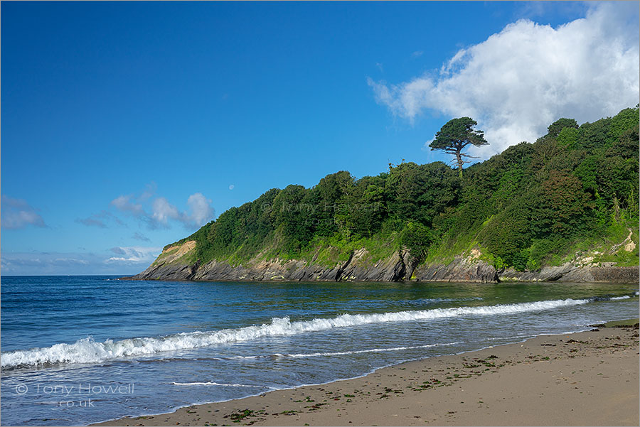 Porthluney Beach, Caerhays