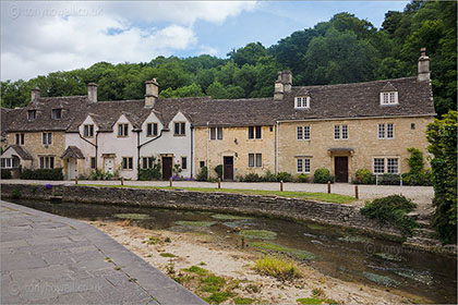 Cottages, Castle Combe