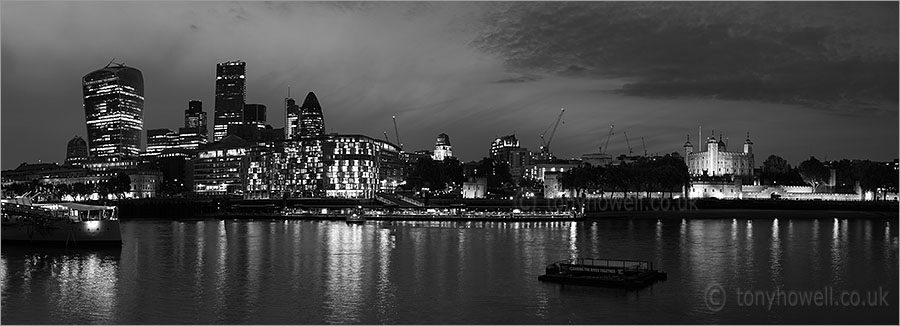 Walkie-Talkie, Tower of London