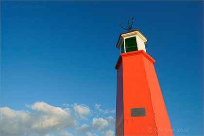 Watchet Lighthouse