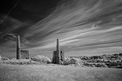 Wheal-Unity-Wood-Tin-Mine-Infrared-Chacewater-Cornwall-AR3347