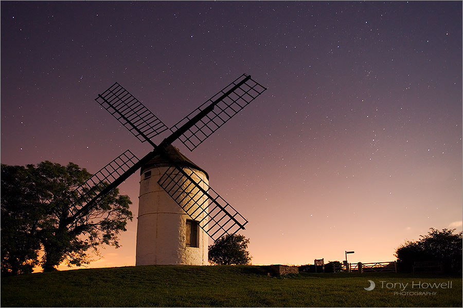 Ashton Windmill, Night