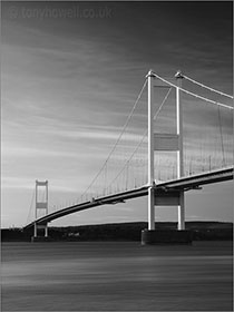 Severn Bridge, Black and White