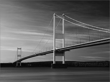 Severn Bridge, Black and White