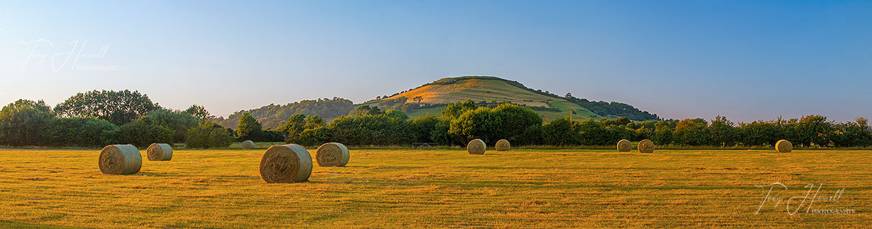 Hay Bales, Brent Knoll