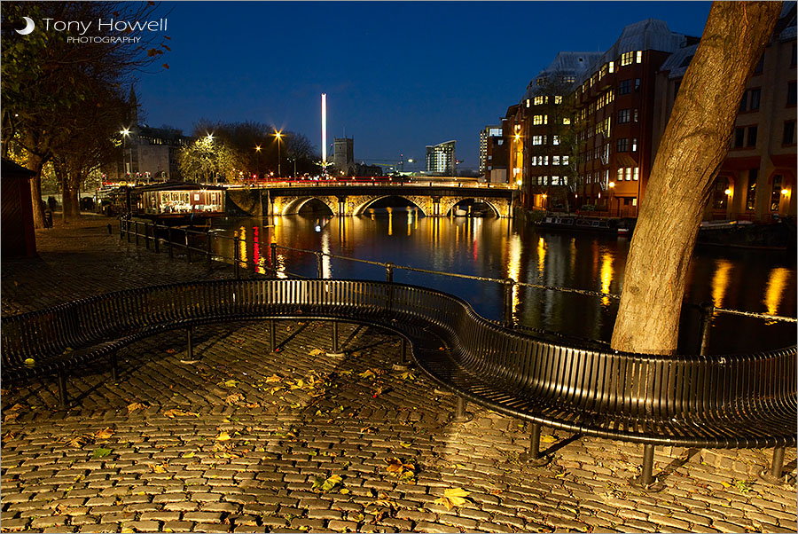 Bristol Bridge, Curvy Bench, Night