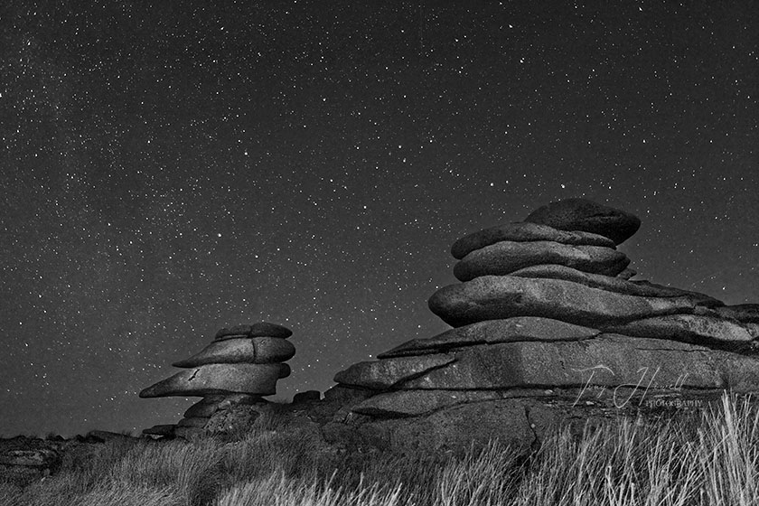 Stowes Hill, Night