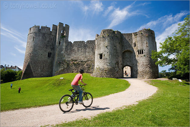 Chepstow Castle, Cyclist