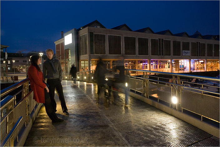 Couple, Peros Bridge