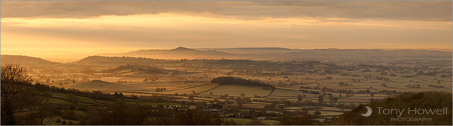 Glastonbury Tor, Dawn