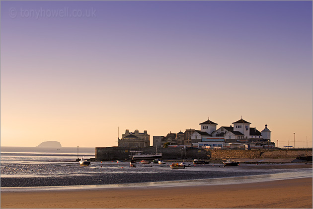 Knightstone Harbour