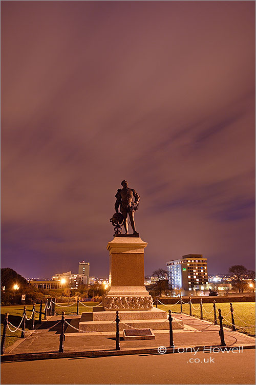Sir Francis Drake Statue, Night