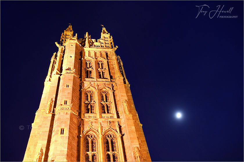 St Mary Magdalene Church, Moon