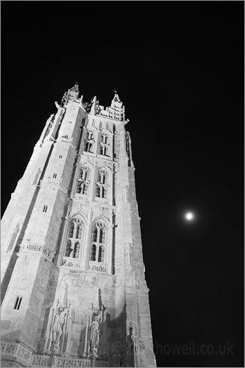 St Mary Magdalene, Moon