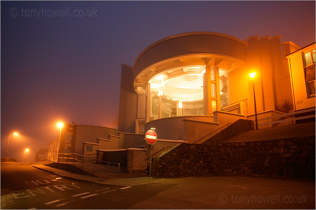 Tate Gallery, St Ives, Fog