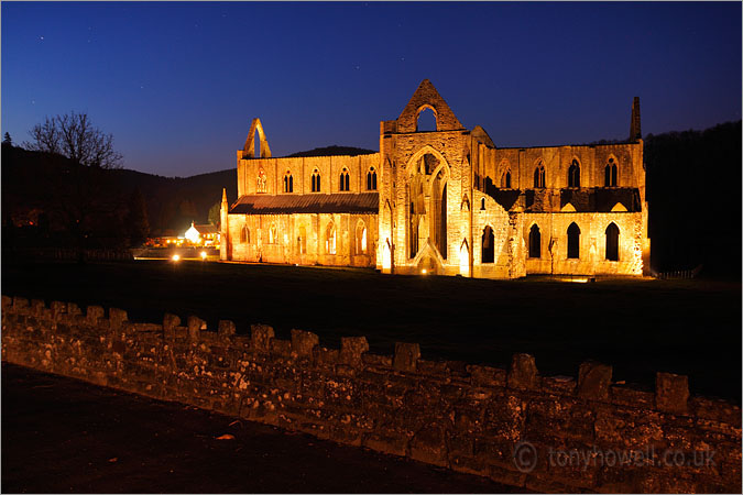 Tintern Abbey, Night