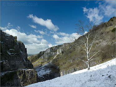 Snow, Cheddar Gorge