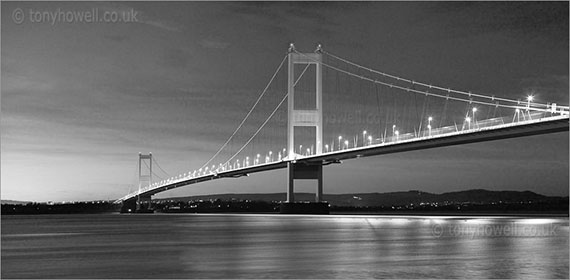 Severn Bridge, Black and White